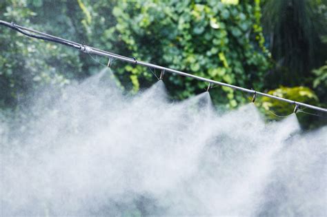 Diy Misting System For Your Greenhouse Barn Or Patio Party Modern