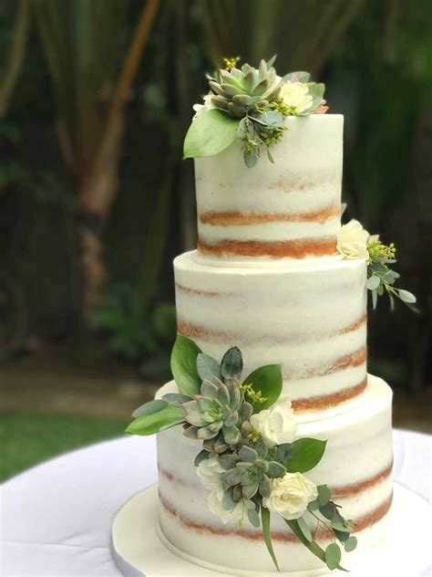 Semi Naked A Cake Life