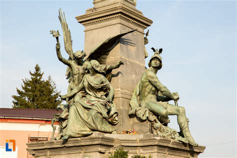 Monumentul Libertății Din Arad Descoperă Istoria