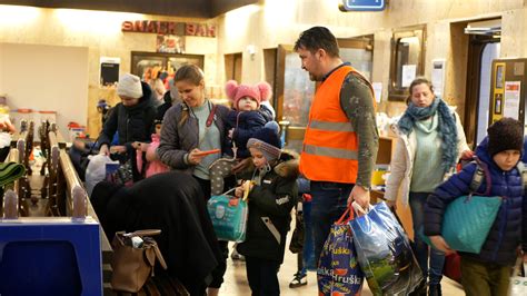 Polonia A Primit Peste Milioane De Refugia I De R Zboi Din Ucraina