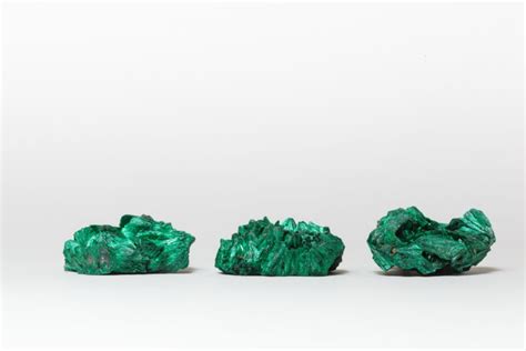 10 Things To Know Before Using Malachite - That Crystal Site