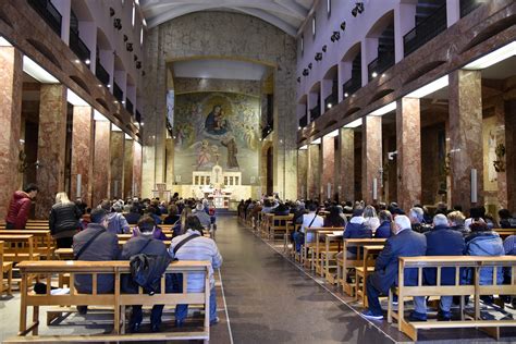 San Giovanni Rotondo Sanctuary Of Santa Maria Delle Grazie Inside