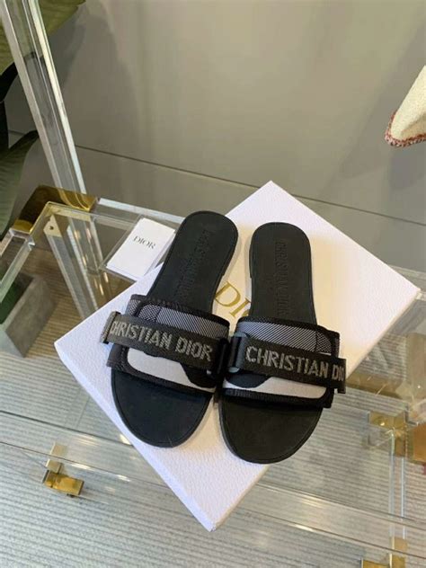 Christian Dior Slipper Sh Sh Usd Uspurse Mirror