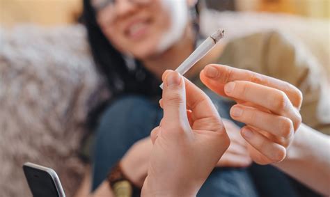 Weed Smoking Rules And Etiquette 10 Weed Rules To Recall