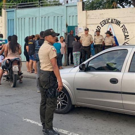 La Narcocultura Est Presente En Colegios De Guayaquil Dice El