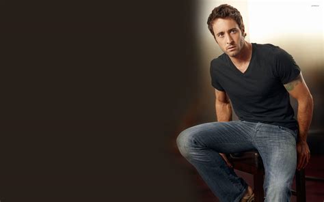 Alex Oloughlin Wallpapers Wallpaper Cave