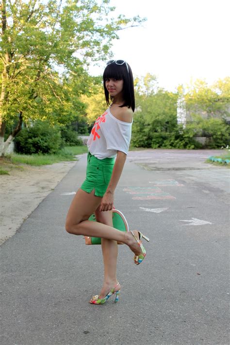 Savinova Darya: Green and orange