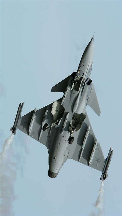 Saab Gripen - Elton Samson