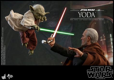 Hot Toys SW EP Th Scale Yoda Collectible Figure