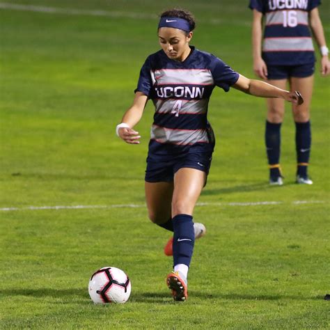 Photo Gallery Usf Bulls Uconn Womens Soccer The Uconn Blog