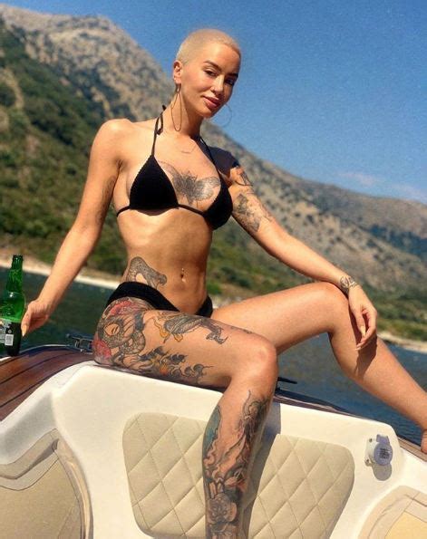 Hot Sexy Dafina Zeqiri Bikini Pics