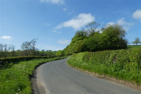 Bend In Oulston Road © Ds Pugh Cc By Sa20 Geograph Britain And Ireland