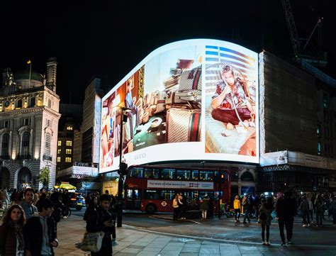 Piccadilly Circus At Night Panorama Of Four Pictures Flickr