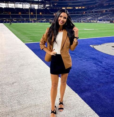 Meet sports reporter Bri Amaranthus who is married to fan that caught ...