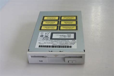 【中古】lkm F934 1 Superdisk 120mb 35 スーパーディスクドライブ の落札情報詳細 ヤフオク落札価格情報 オークフリー