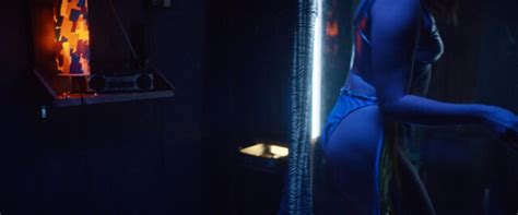 Nude Video Celebs Caitlin Aase Sexy Revealer