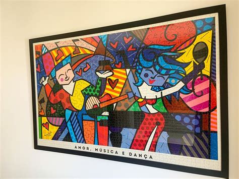 Quadro Romero Britto Amor Música Dança 3000 Peças Emoldurado Item de