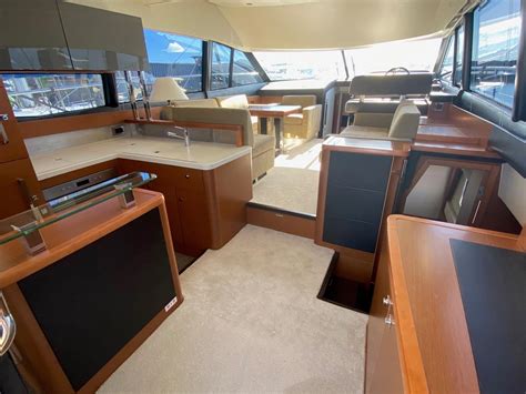 Prestige Flybridge Bateaux De Plaisance Vendre Yachtworld