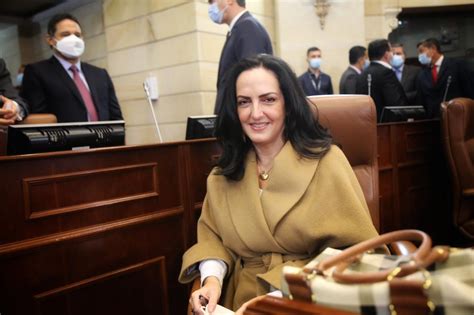 ¿por Qué María Fernanda Cabal No Aparece En Las Encuestas El Bogotano