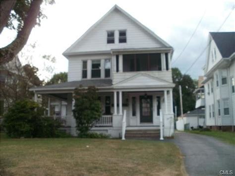 40 Seymour Ave Derby Ct 06418 Zillow