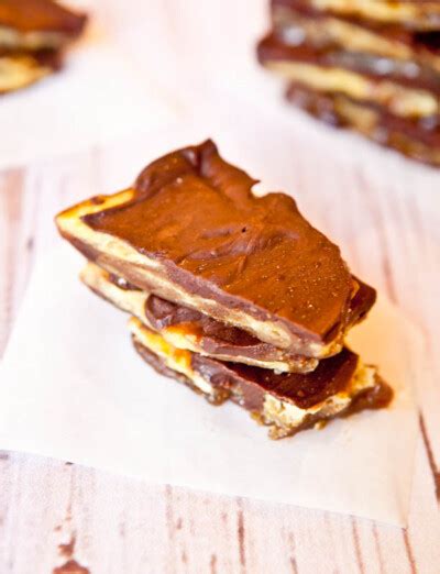 Easy Christmas Crack Recipe Saltine Toffee Averie Cooks