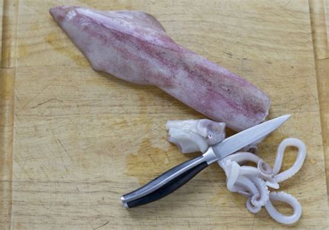 How To Clean Squid In Easy Steps