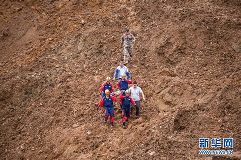 贵州水城县山体滑坡已造成11人死亡 国际在线