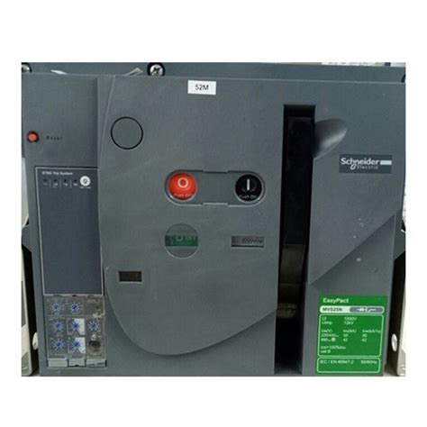 Noof Poles Triple Pole Schneider Air Circuit Breaker At Rs 95000unit In Bengaluru