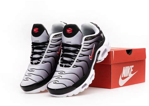 Чоловічі кросівки Nike Air Max TN Plus Grey Black Red White (чорно-сірі ...