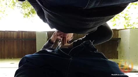 Сосет гетеросексуальный чувак в лесу Pornhub Gay