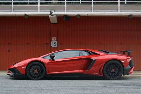 2016 Lamborghini Aventador Lp 750 4 Superveloce Cars Supercars