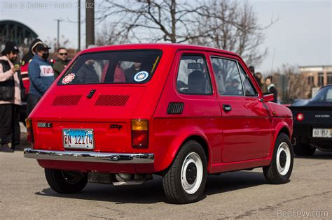 Red Polski Fiat 126p BenLevy