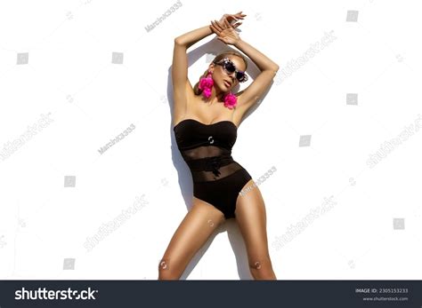 Sexy Bikini On Beach Images Stock Photos D Objects Vectors Shutterstock