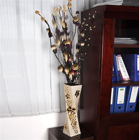 Decorative Vases For Living Room Ideas