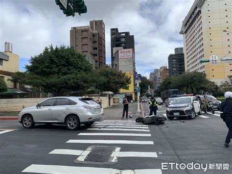 快訊／北市信義區汽車、機車對撞 騎士倒地送醫急救宣告不治 Ettoday社會新聞 Ettoday新聞雲