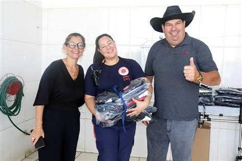 Equipe Do SAE De Monte Mor Recebe Novos Uniformes