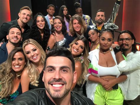 Final BBB19 Confira os bastidores que só a RedeBBB viu fora da casa