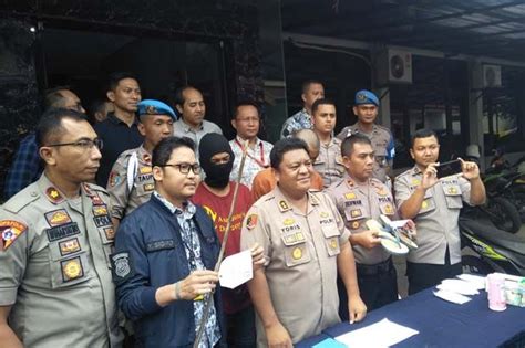 Polres Cimahi Bekuk Pelaku Pemerkosa Wanita Di Kebun Tomat Sindo Jabar