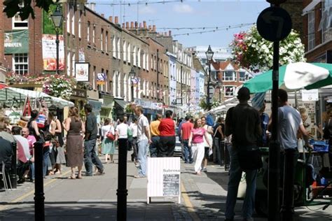 Shops Exmouth Tourist Guide