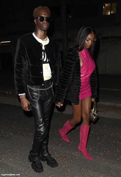 Leomie Anderson Nude OnlyFans Leaks Fappening FappeningBook