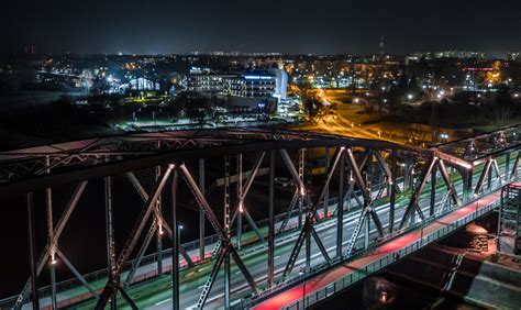 Kiedy dokładnie zakończy się przebudowa starego mostu Radio Gra