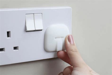 How to baby proof electrical outlets – Rotherham Electrician – RDG ...