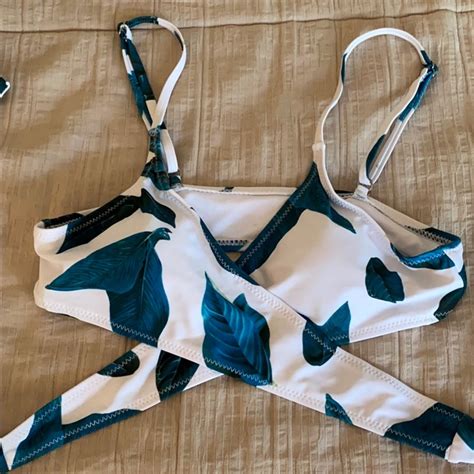 Cupshe Nwot Palm Leaves Wrap Bikini Set Gem