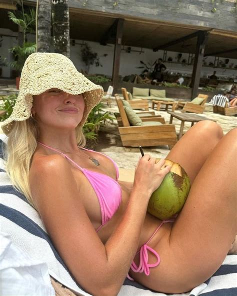 Idealne Cia O Pokaza A Si W Bikini Lawina Komentarzy Pudelek
