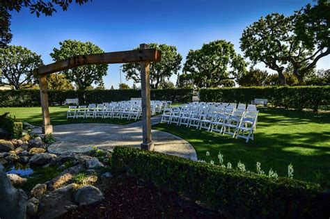 Mile Square Golf Course Wedding Venue | Cost from $5,885 | Breezit