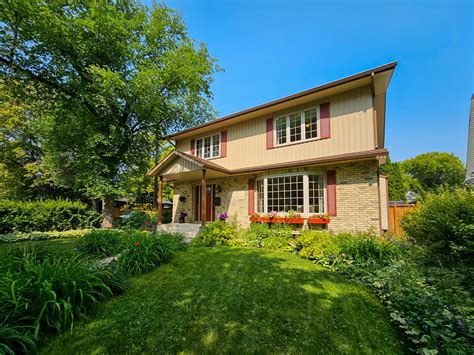 221 Kingsway — Amber van den Broek | Winnipeg Realtor