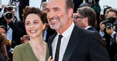 Jean Dujardin Et Nathalie P Chalat Sortie En Famille Avec Leur Fille