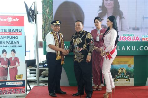 Gubernur Arinal Luncurkan Penerbangan Perdana Rute Lampung Yogyakarta