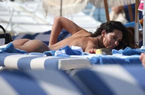 Raffaella Modugno Shows Off Her Curves In A Floral Bikini On The Beach In Miami Aznude