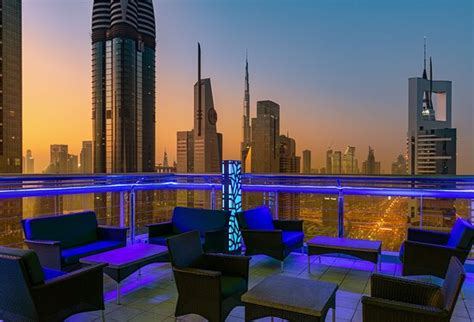 Best Recommended Sky Bar In Dubai Level Sky Lounge Dubai